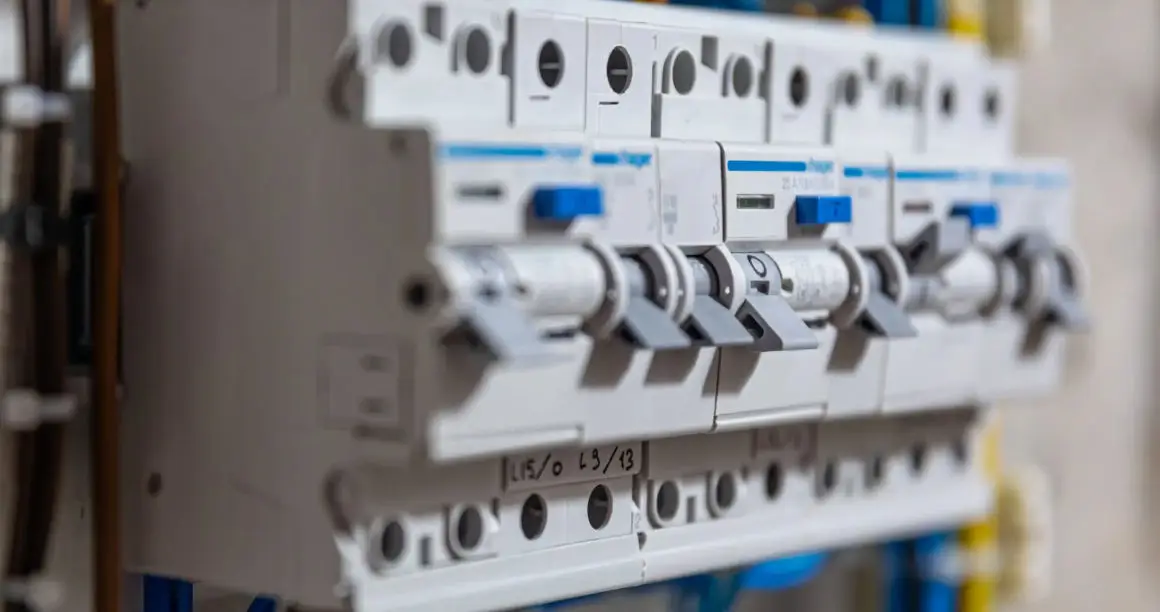 oppgradere sikringsskap