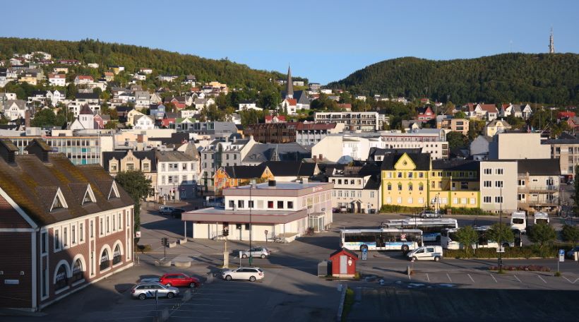 electrician Harstad